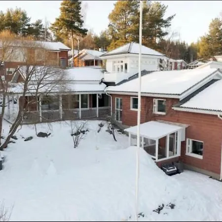 Helmi Apartment *